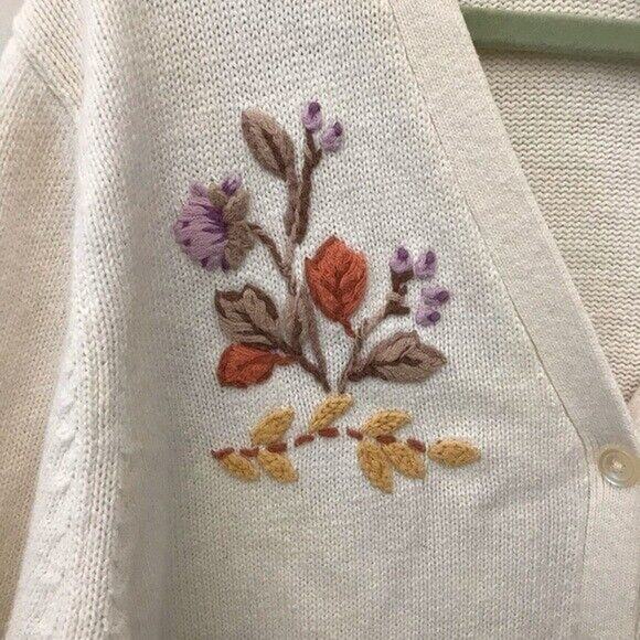 VTG Floral Embroidered Crewel Knit Cardigan Womens Size Large READ - Picture 2 of 7